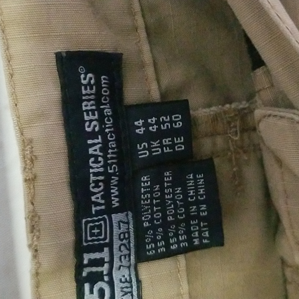 5.11 Tactical Cargo Shorts 44 - Picture 2 of 5